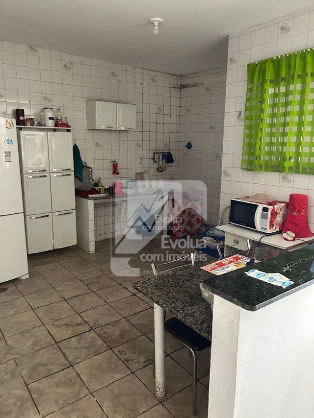 Aluguel R$ 2.000,00 Casa Sem-Mobiliada 3/4, 2 Suítes, Frente Atakarejo -Itapuã- Salvador  Salvador - 