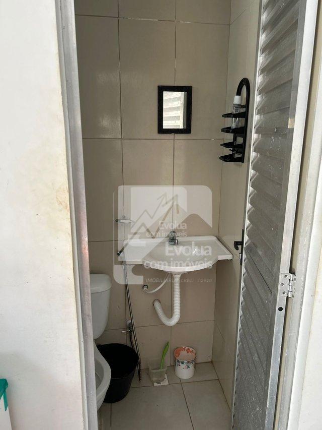 Aluguel R$ 2.000,00 Casa Sem-Mobiliada 3/4, 2 Suítes, Frente Atakarejo -Itapuã- Salvador  Salvador - 