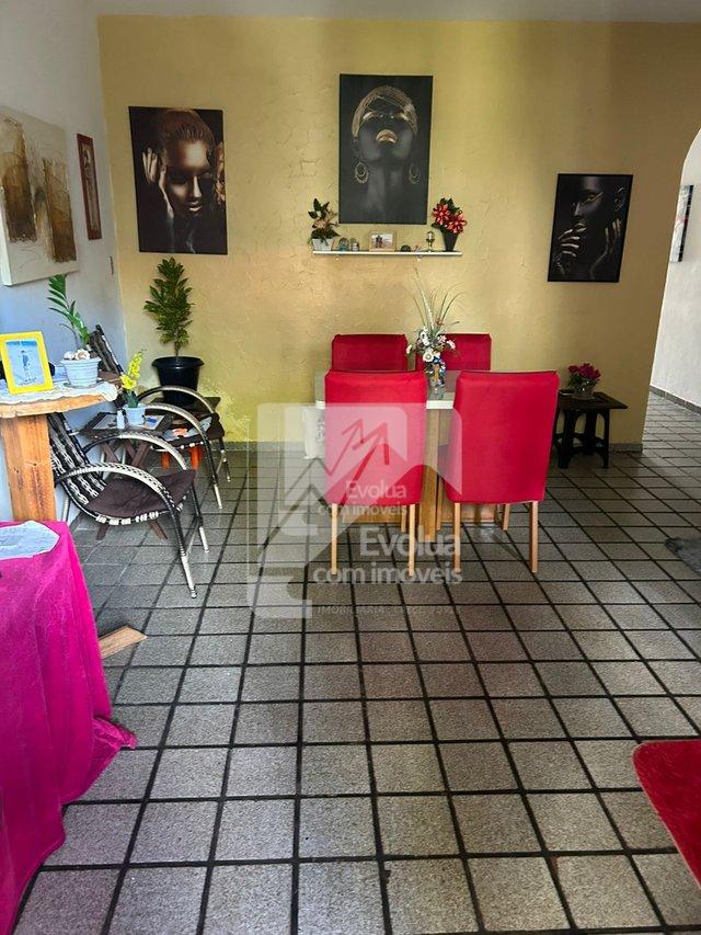 Aluguel R$ 2.000,00 Casa Sem-Mobiliada 3/4, 2 Suítes, Frente Atakarejo -Itapuã- Salvador  Salvador - 