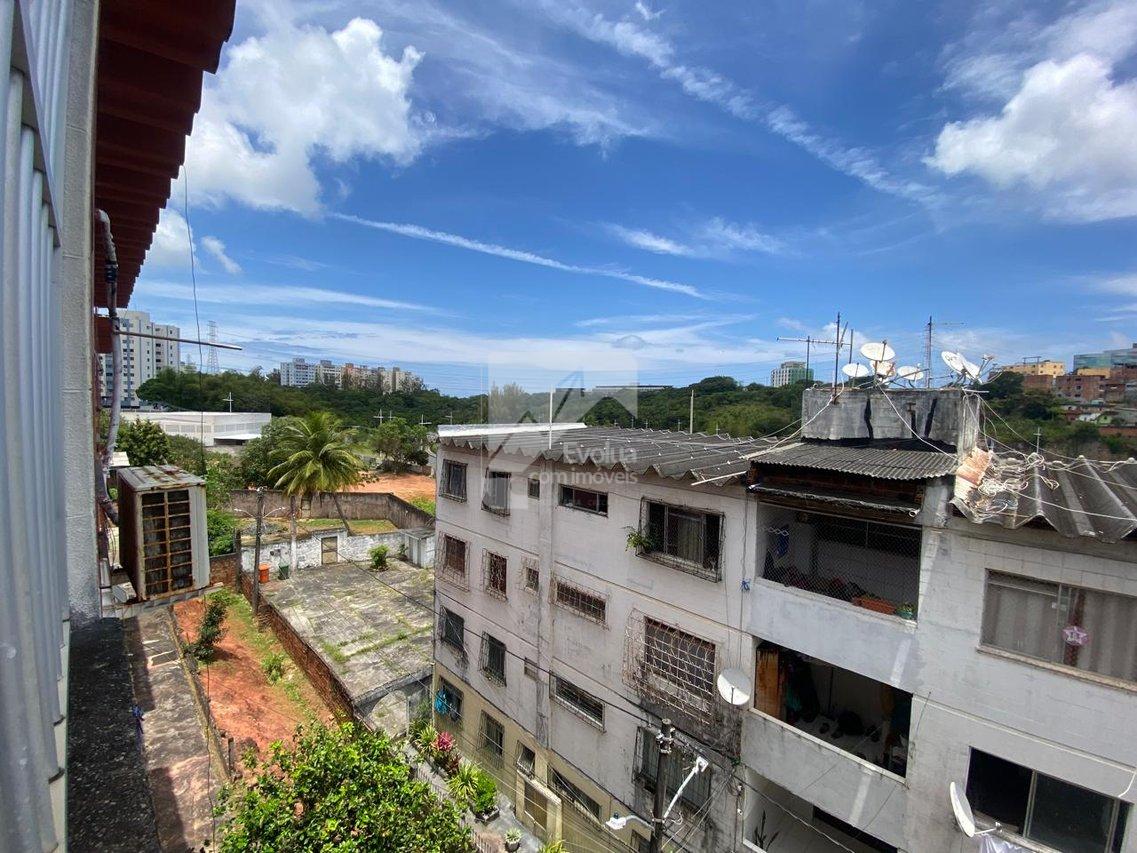 Vendo R$ 130.000,00 ou alugo R$ 1.200,00 apartamento com 2 quartos - Colinas de Pituaçú  Salvador - 