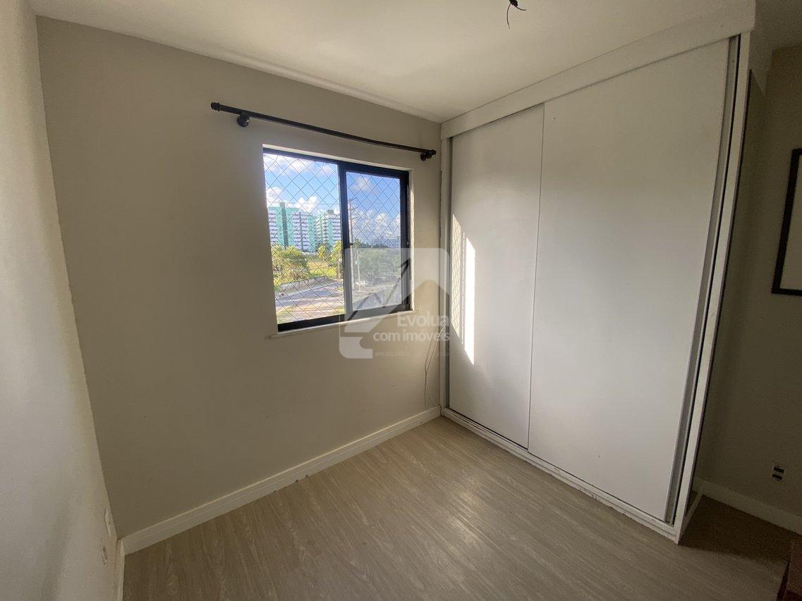 Aluguel R$ 2.000 Apartamento semi-mobiliado 2/4, 1 Suíte - Recreio Ipitanga - LAURO  Lauro de Freitas - 