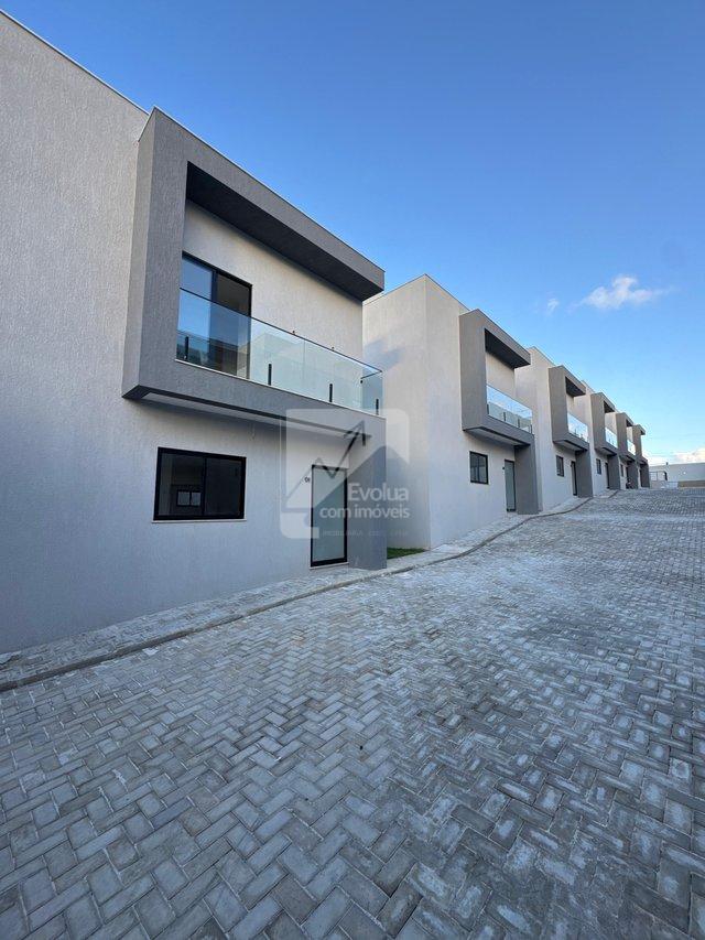 VENDO CASA 4/4, SENDO 1 SUÍTE - R$ 500.000,00 - ABRANTES  Camaçari - 
