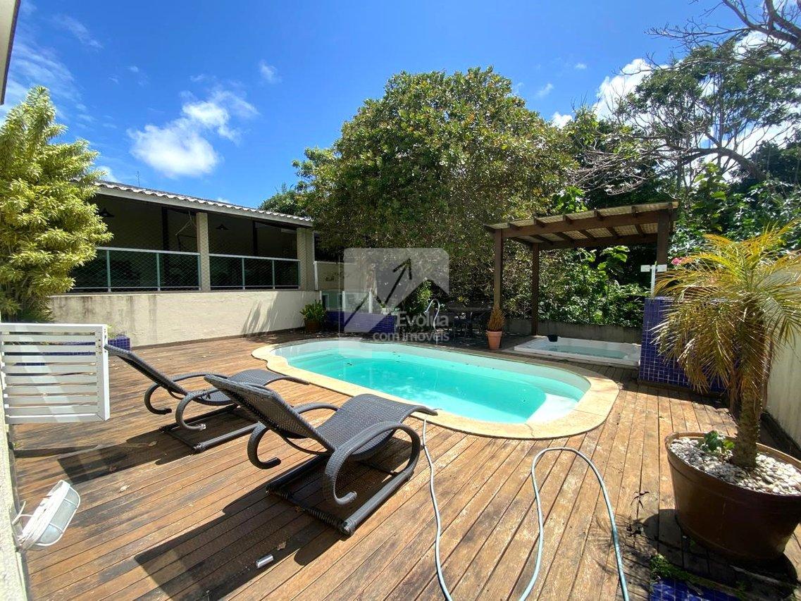 Vendo R$ 1.300.000,00 Casa Duplex 4/4, 3 Suítes, Alto Padrão, Piscina - Lauro de Freitas  Lauro de Freitas - 