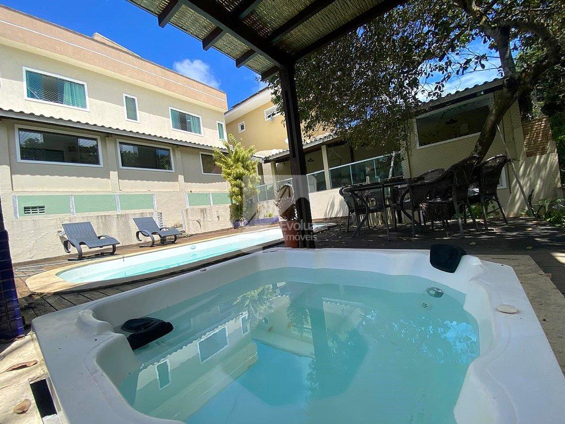Vendo R$ 1.300.000,00 Casa Duplex 4/4, 3 Suítes, Alto Padrão, Piscina - Lauro de Freitas  Lauro de Freitas - 