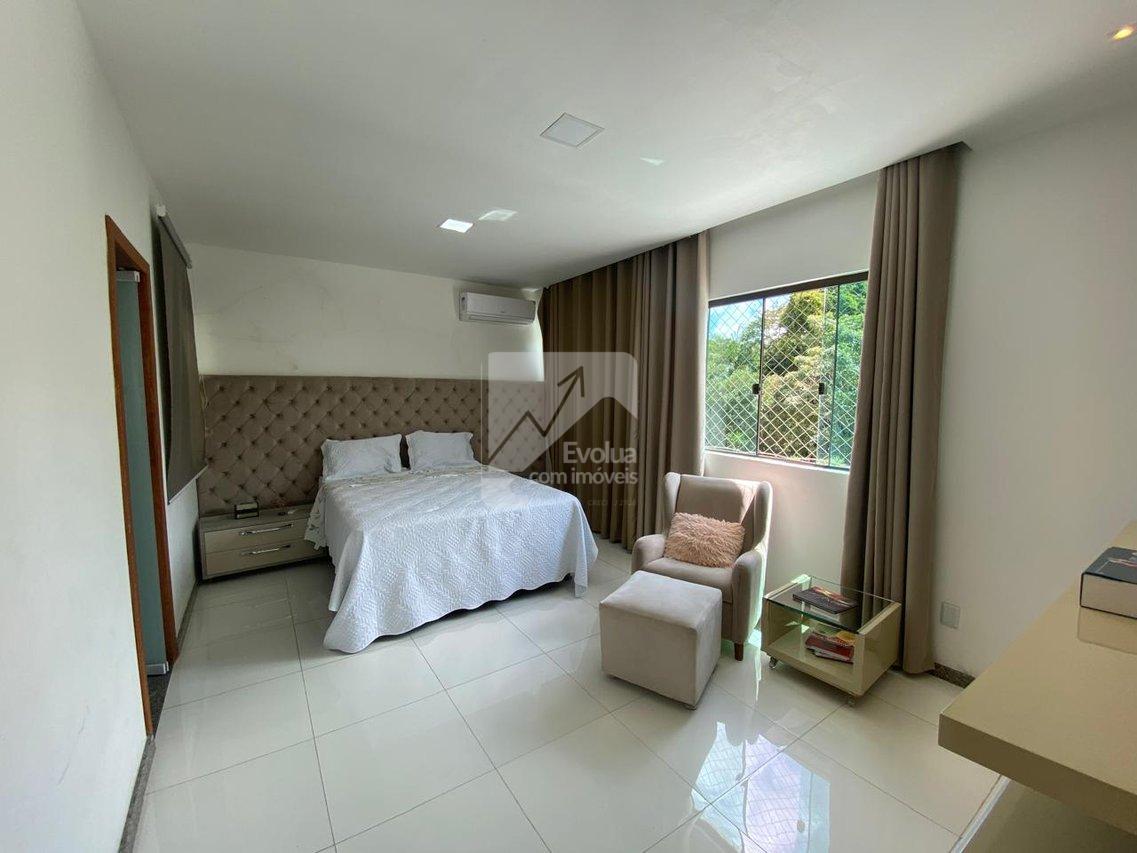 Vendo R$ 1.300.000,00 Casa Duplex 4/4, 3 Suítes, Alto Padrão, Piscina - Lauro de Freitas  Lauro de Freitas - 