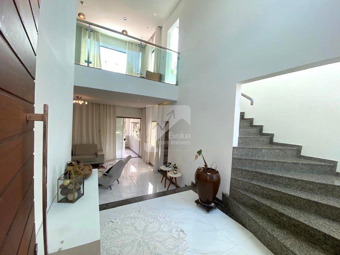 Vendo R$ 1.300.000,00 Casa Duplex 4/4, 3 Suítes, Alto Padrão, Piscina - Lauro de Freitas  Lauro de Freitas - 