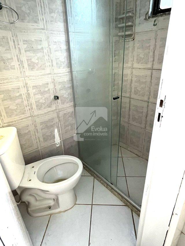 Aluguel R$ 2.600,00 Apartamento Térreo 3/4, 1 Suíte, Garagem - Piatã - Itapuã  Salvador - 