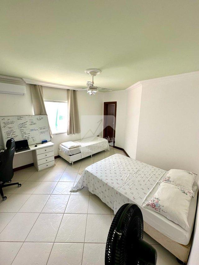 Casa a venda em condomínio com 4/4 R$ 1.200.000,00 ao lado Unime - Lauro  Lauro de Freitas - 