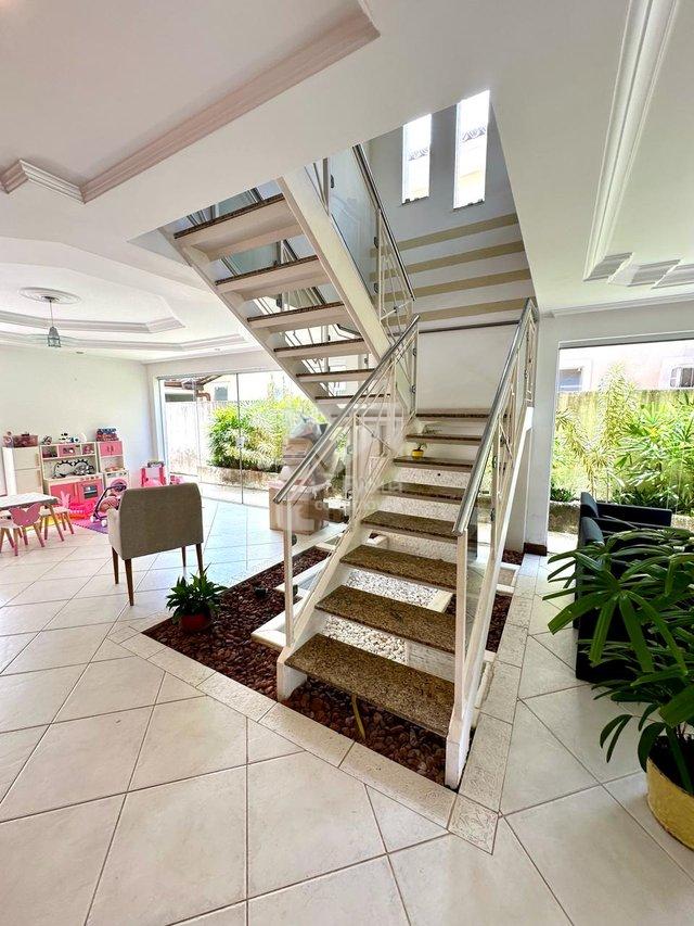 Casa a venda em condomínio com 4/4 R$ 1.200.000,00 ao lado Unime - Lauro  Lauro de Freitas - 