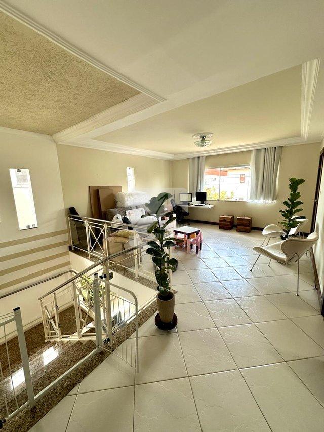 Casa a venda em condomínio com 4/4 R$ 1.200.000,00 ao lado Unime - Lauro  Lauro de Freitas - 