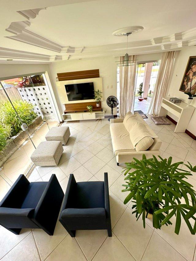 Casa a venda em condomínio com 4/4 R$ 1.200.000,00 ao lado Unime - Lauro  Lauro de Freitas - 