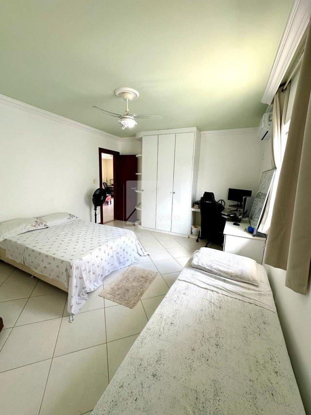 Casa a venda em condomínio com 4/4 R$ 1.200.000,00 ao lado Unime - Lauro  Lauro de Freitas - 