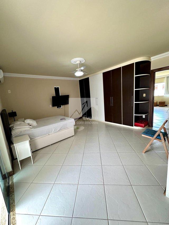 Casa a venda em condomínio com 4/4 R$ 1.200.000,00 ao lado Unime - Lauro  Lauro de Freitas - 