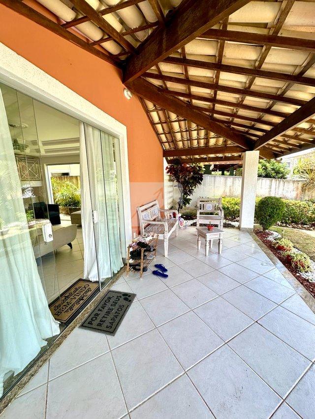 Casa a venda em condomínio com 4/4 R$ 1.200.000,00 ao lado Unime - Lauro  Lauro de Freitas - 