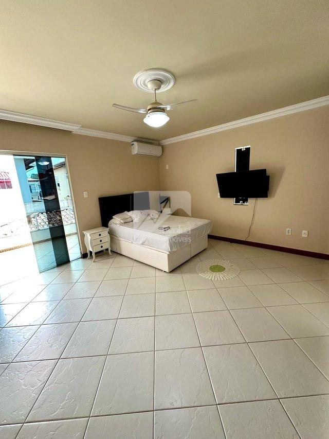 Casa a venda em condomínio com 4/4 R$ 1.200.000,00 ao lado Unime - Lauro  Lauro de Freitas - 