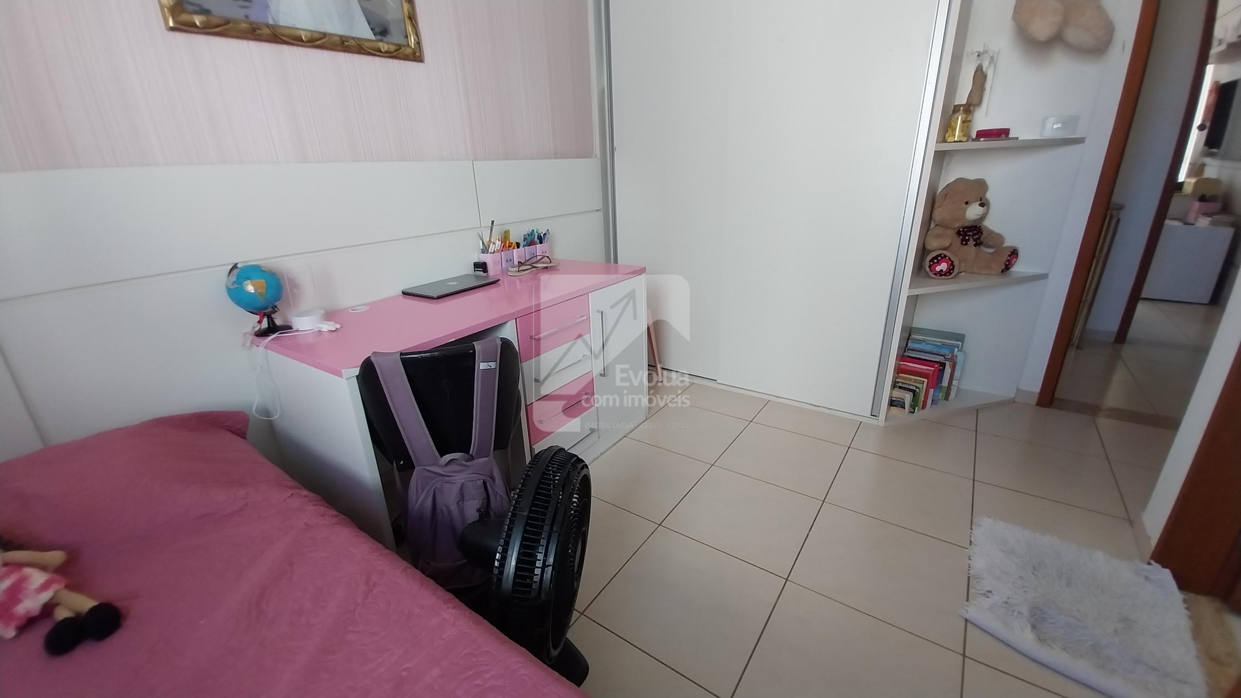 Vendo R$ 850.000 Casa Duplex 4/4, 3 Su&iacute;tes, Foz Rio Joanes, Buraquinho - Lauro de Freitas  Lauro de Freitas - 