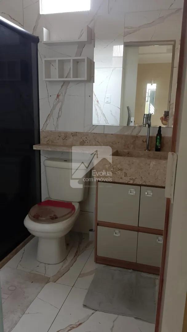Aluguel R$ 2.200,00 Casa Duplex 2/4, 1 Su&iacute;te, Sem Garagem, Gleba A - Cama&ccedil;ari  Camaçari - 