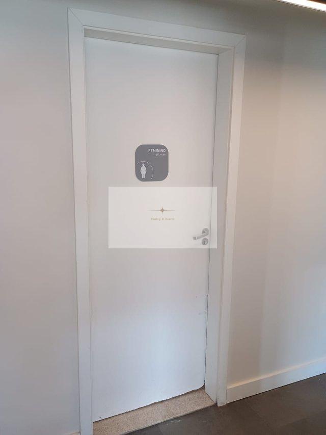 Andares/Salas no SCS - Ed. Paulo Sarasate SCS Quadra  Brasília - WC Feminino