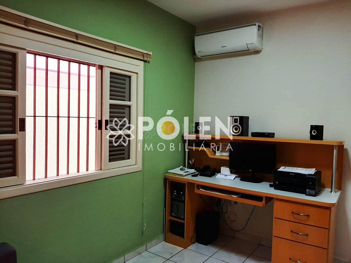 Casa Térrea - Cidade Jardim - Jacareí - Jacareí - 