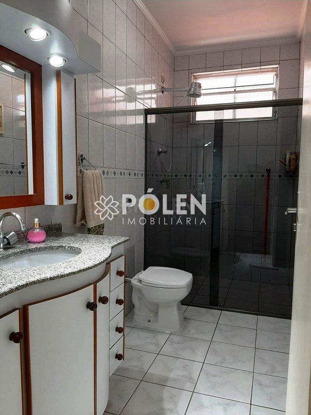Casa Térrea - Cidade Jardim - Jacareí - Jacareí - 