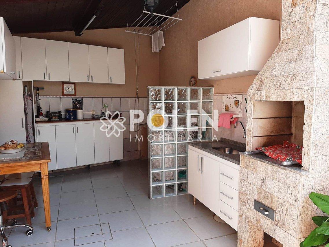 Casa Térrea - Cidade Jardim - Jacareí - Jacareí - 