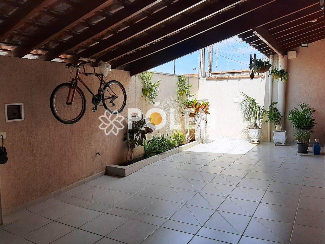 Casa Térrea - Cidade Jardim - Jacareí - Jacareí - 
