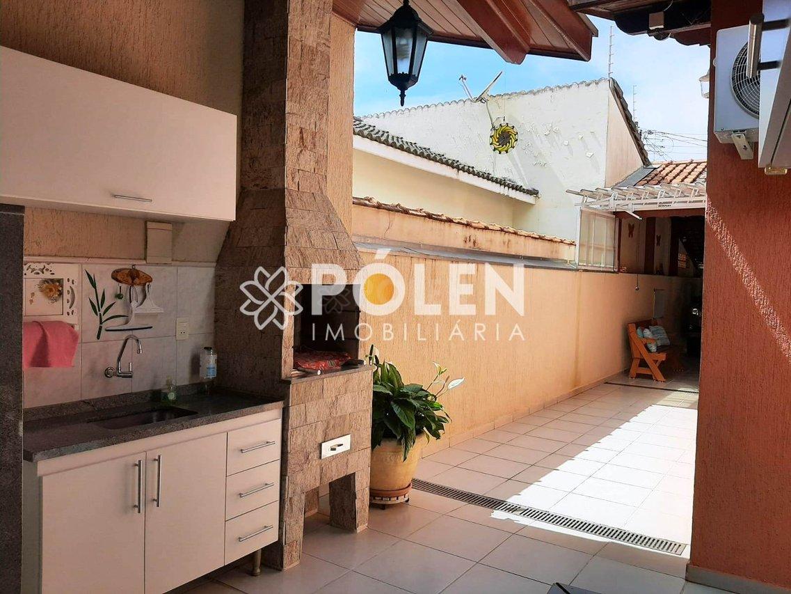 Casa Térrea - Cidade Jardim - Jacareí - Jacareí - 