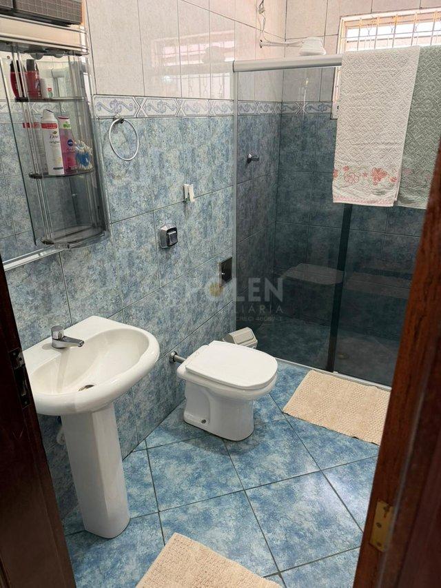 Casa térrea com 3 dormitórios - Villa Branca - Jacareí - Vende  Jacareí - 