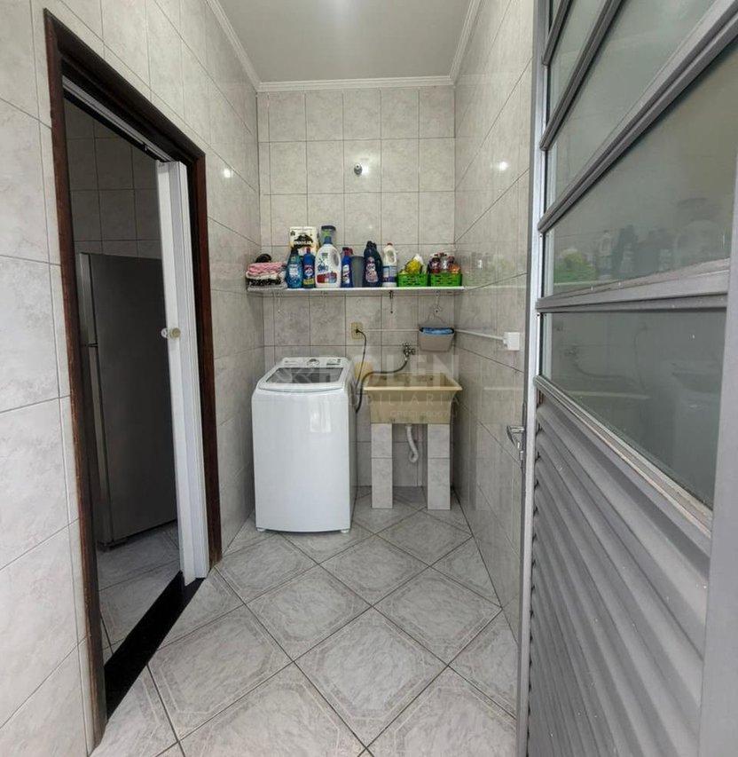 Casa térrea com 3 dormitórios - Villa Branca - Jacareí - Vende  Jacareí - 