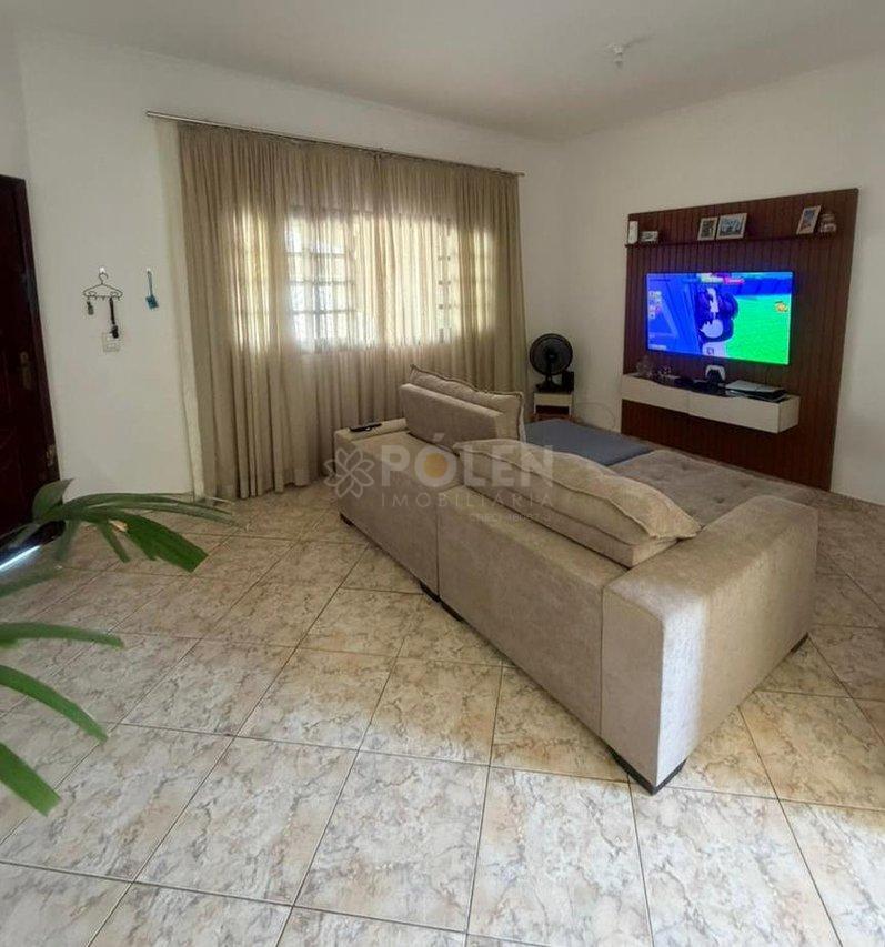 Casa térrea com 3 dormitórios - Villa Branca - Jacareí - Vende  Jacareí - 