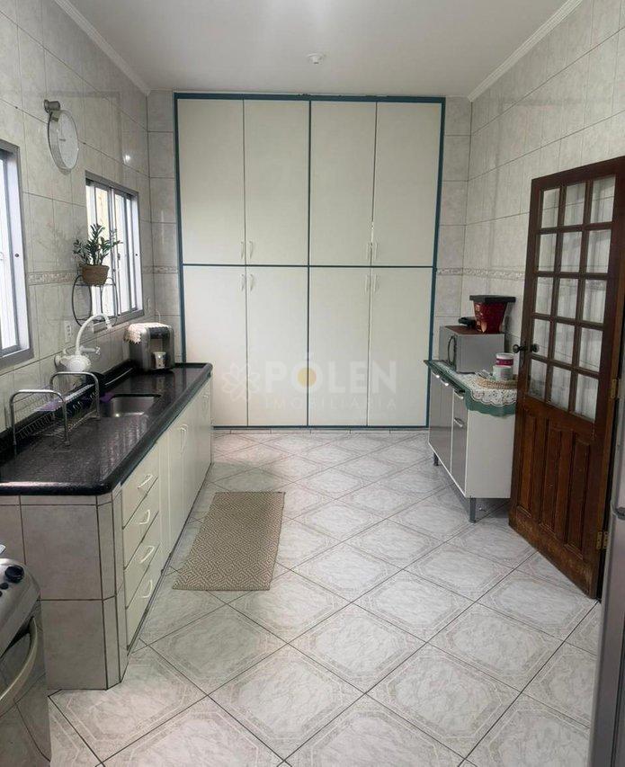 Casa térrea com 3 dormitórios - Villa Branca - Jacareí - Vende  Jacareí - 