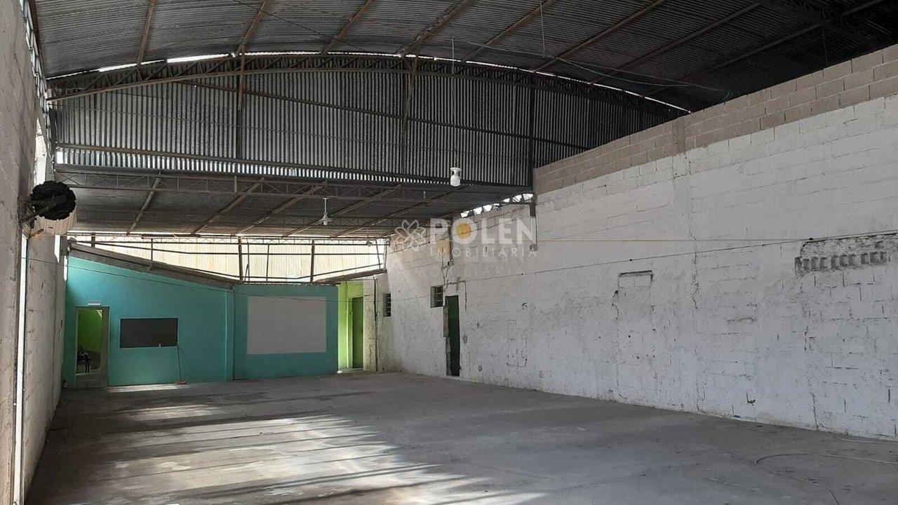 Galpão Comercial - Centro - Jacareí/SP Avenida Nicolau Mercadante Jacareí - 