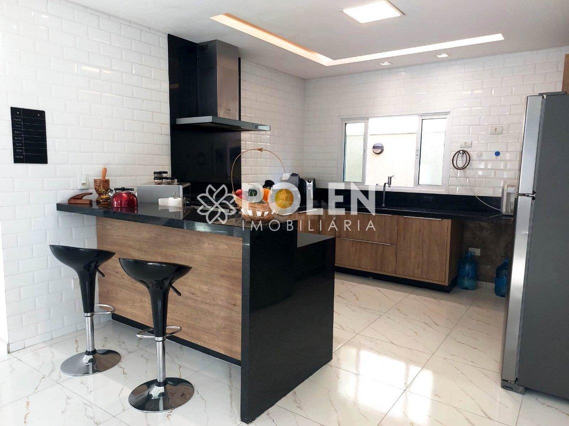 Sobrado em condomínio - Villa Branca - Jacareí - Jacareí - 