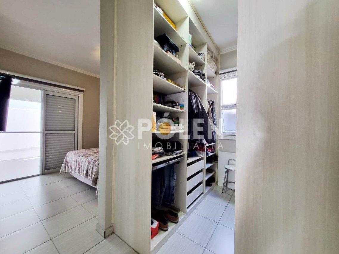 Casa em Condomínio - Jacareí - Venda - Permuta - Jacareí - 