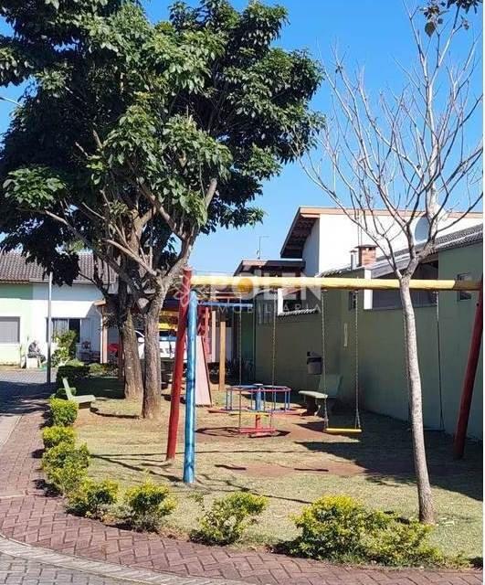 Casa em Condomínio - 3 dormitórios - Cidade Salvador - Jacareí - Venda - Jacareí - 