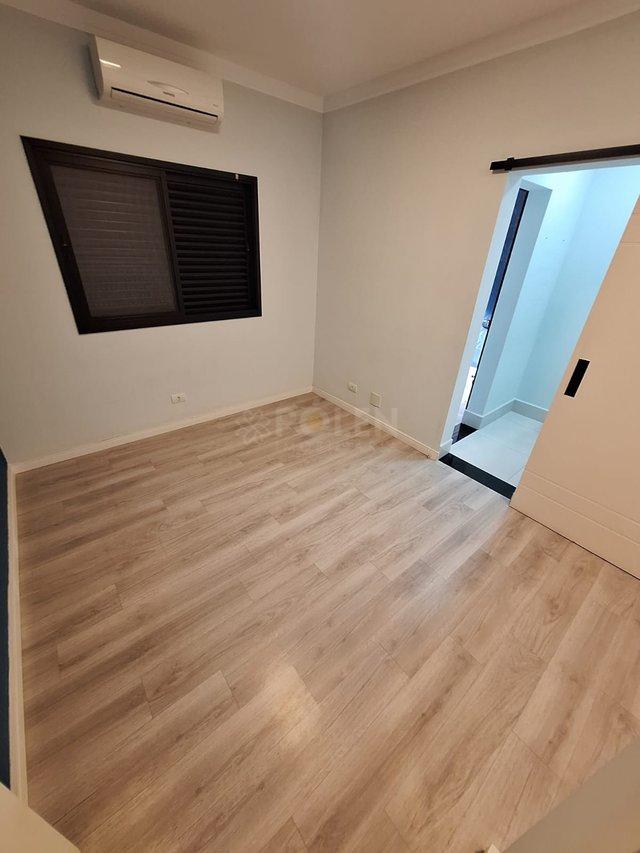 Casa em Condomínio - Jacareí - Aluga - Jacareí - 