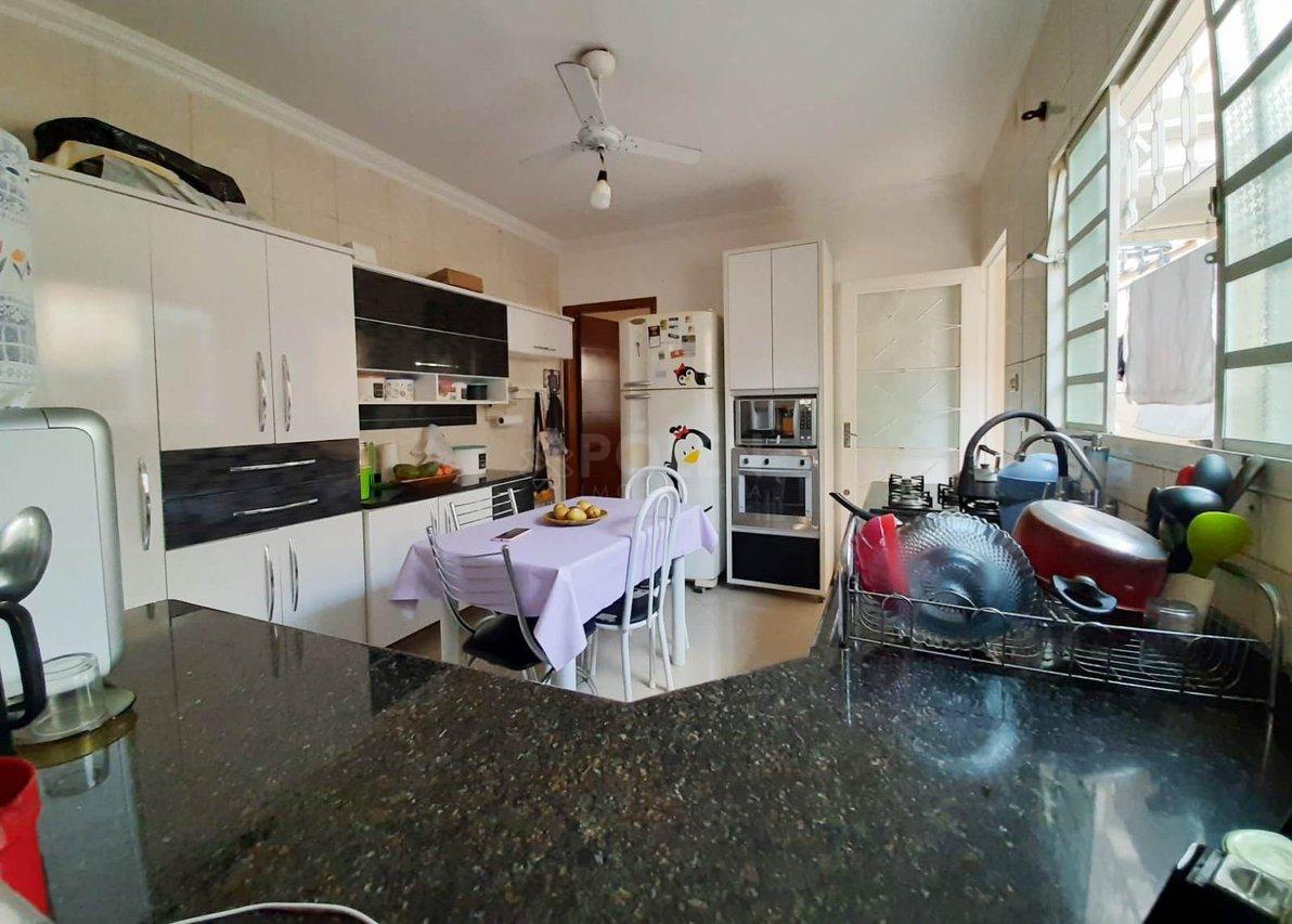 Casa 2 dormitórios - Parque Santo Antônio - Jacareí - Venda - Jacareí - 
