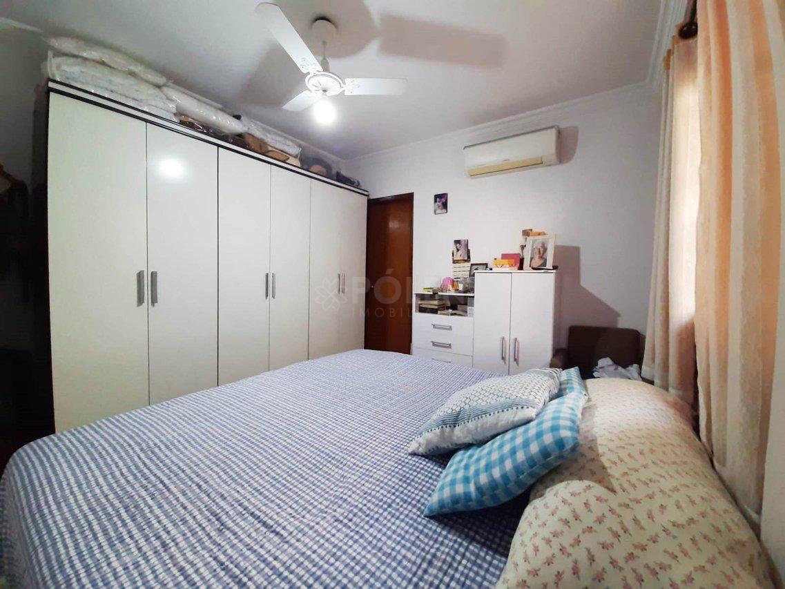 Casa 2 dormitórios - Parque Santo Antônio - Jacareí - Venda - Jacareí - 