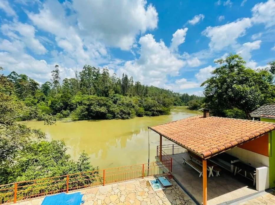 Chácara - Santa Branca / SP - Venda - SANTA BRANCA - 