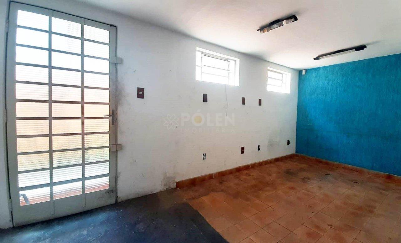 Ponto Comercial - São João - Jacareí - Vende - Aluga - Jacareí - 