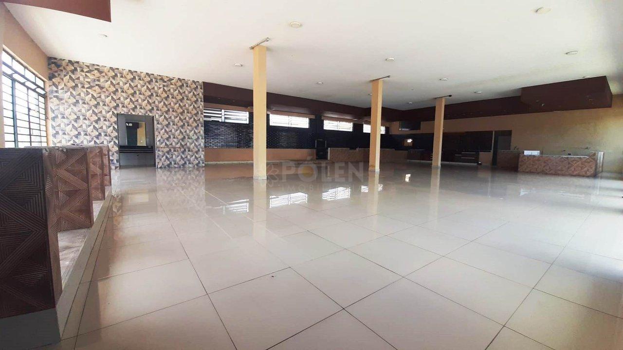 Ponto Comercial - São João - Jacareí - Vende - Aluga - Jacareí - 