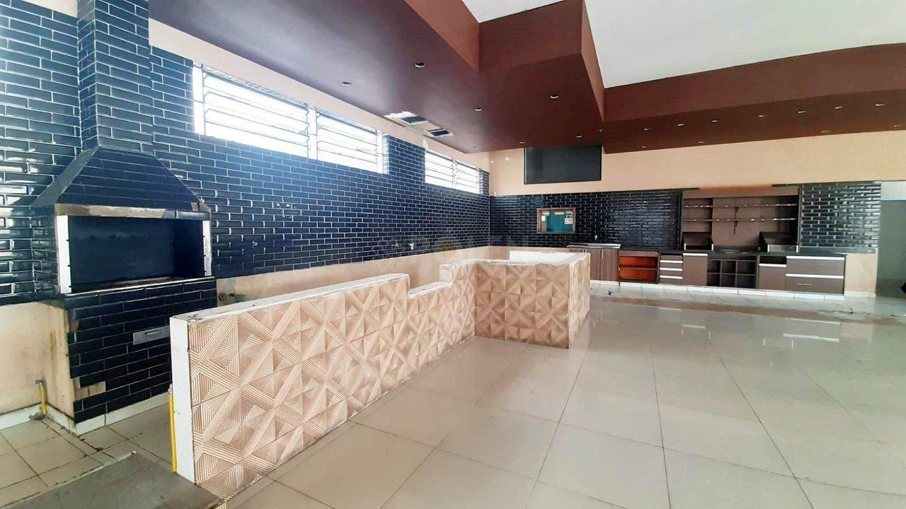 Ponto Comercial - São João - Jacareí - Vende - Aluga - Jacareí - 