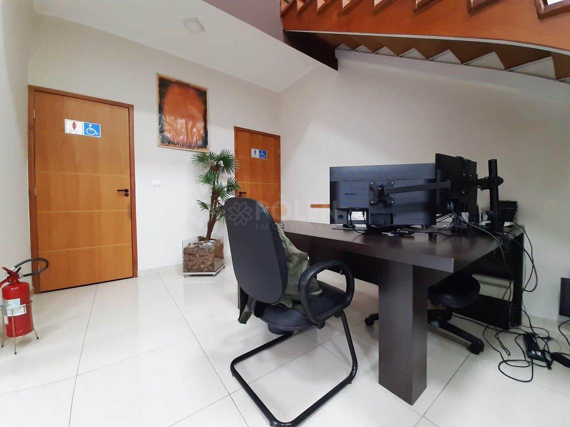 Imóvel Comercial Mobiliado - Aluga - Jacareí/SP - Jacareí - 