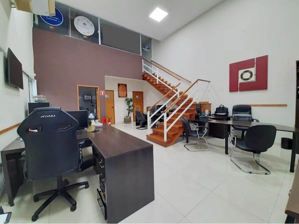 Imóvel Comercial Mobiliado - Aluga - Jacareí/SP - Jacareí - 