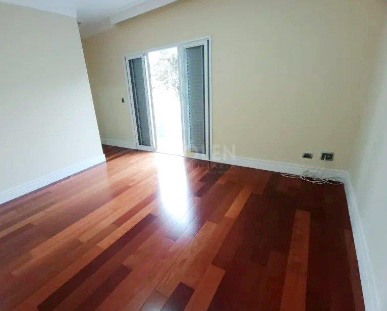 Casa em Condomínio - 4 suítes - Jacareí - Venda - Permuta  Jacareí - 