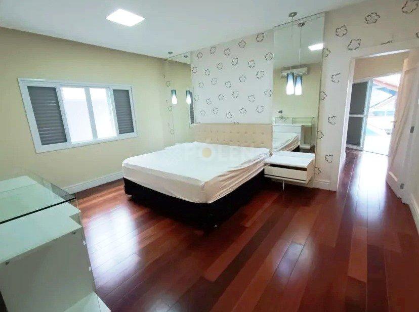 Casa em Condomínio - 4 suítes - Jacareí - Venda - Permuta  Jacareí - 