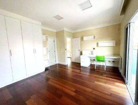 Casa em Condomínio - 4 suítes - Jacareí - Venda - Permuta  Jacareí - 