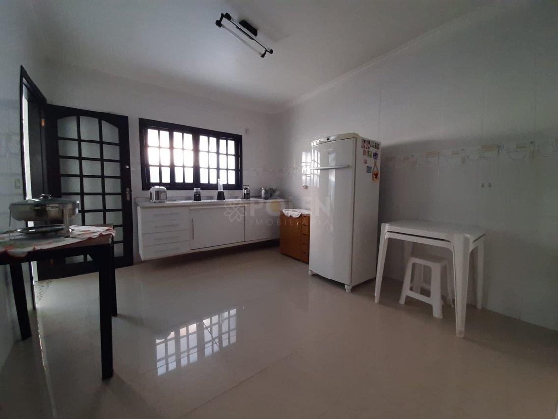 Casa - 3 dormitórios - Vila Formosa - Jacareí - Venda - Jacareí - 