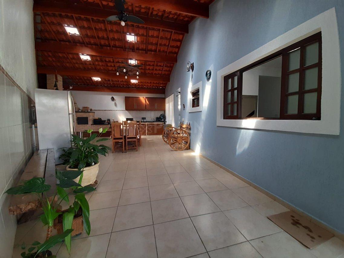 Casa - 3 dormitórios - Vila Formosa - Jacareí - Venda - Jacareí - 
