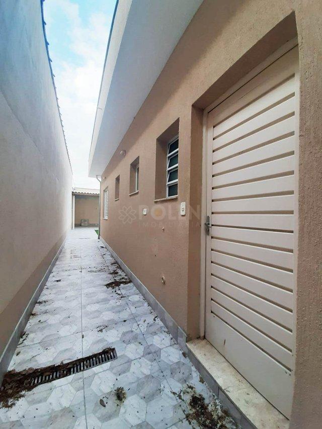 Casa - 3 dormitórios - Jardim Siesta - Jacareí - Aluguel - Jacareí - 